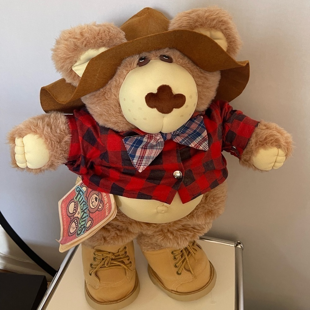 Xavier Roberts Ferrell Furskin‎ Bear w/Hiking Boots